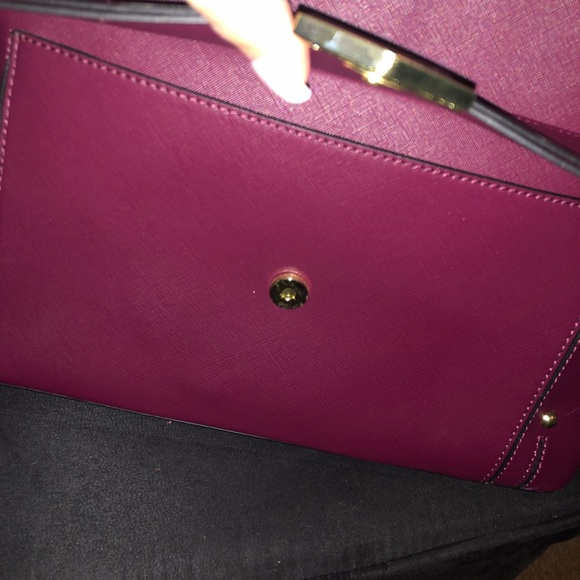 Large Steve Madden Burgundy Bag - Picture 6 of 8